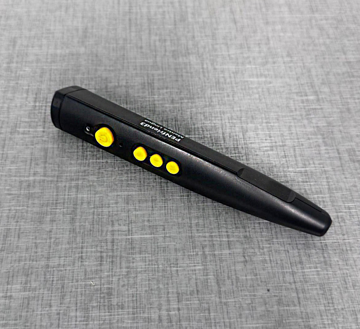 A photo of the PenFriend 3 audio labeler.